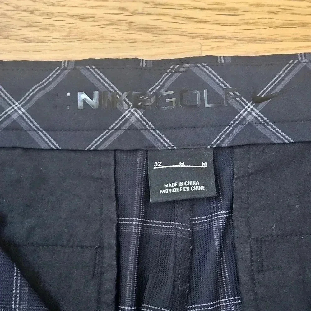 Nike Golf 95%Polyester 5%Spandex EUC Size 32 - Picture 5 of 9
